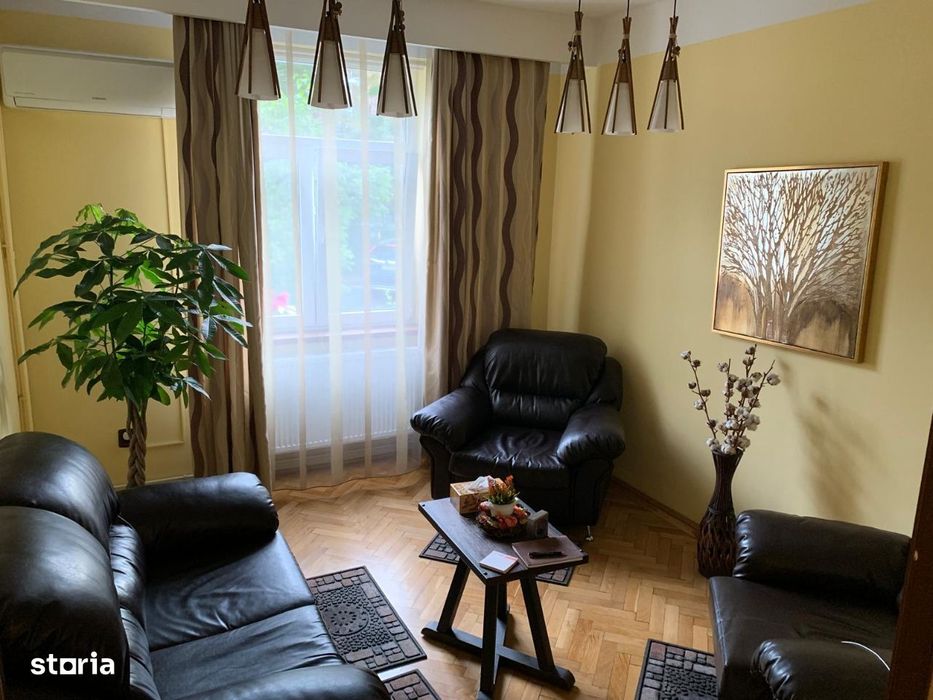 Apartament 2 camere de vanzare