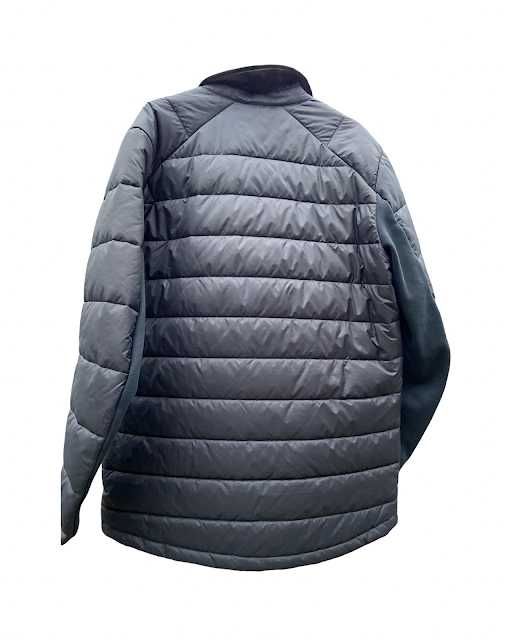 Geacă bărbătească Nike neagră, matlasată, groasă, L