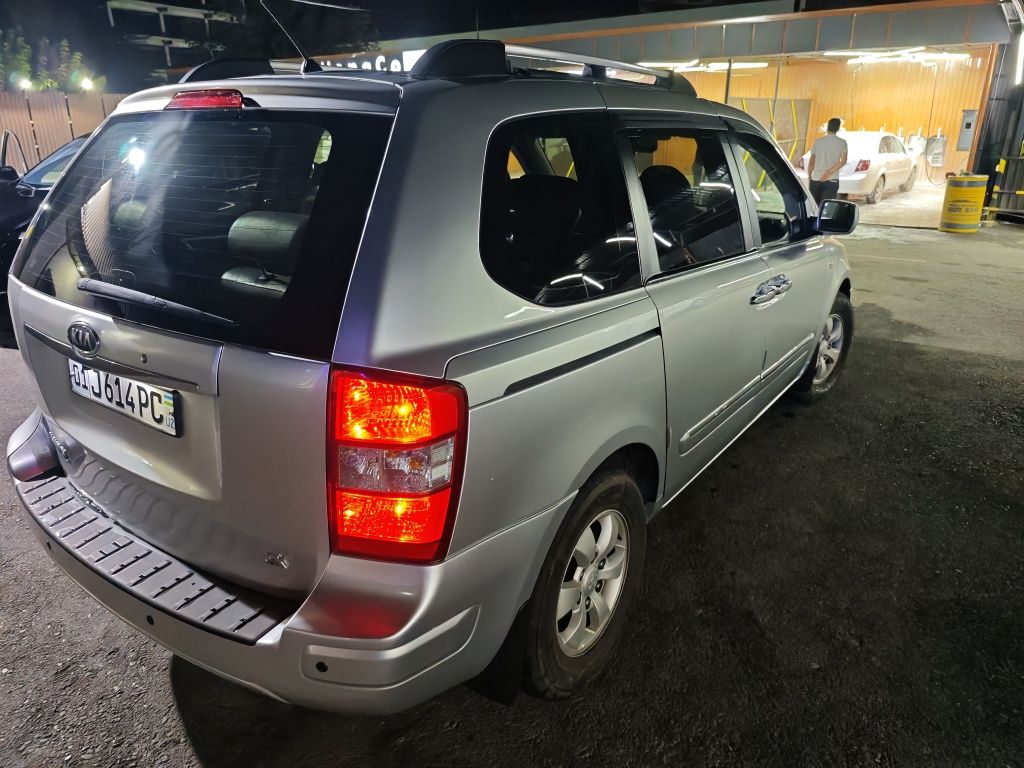 KIA Carnival 2,9