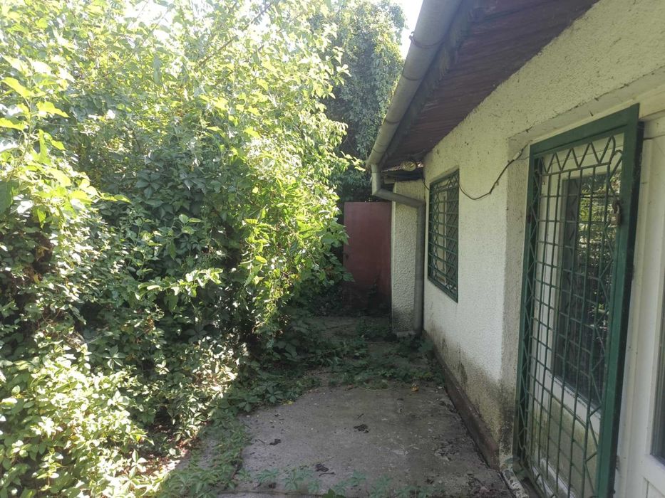De vanzare teren, casa si garaj in Ciofliceni, langa lacul Snagov