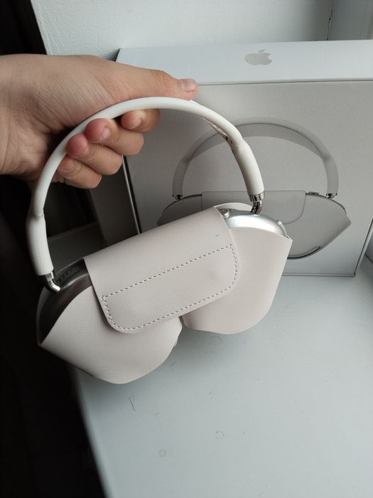 Продаю AirPods Max iOS.
