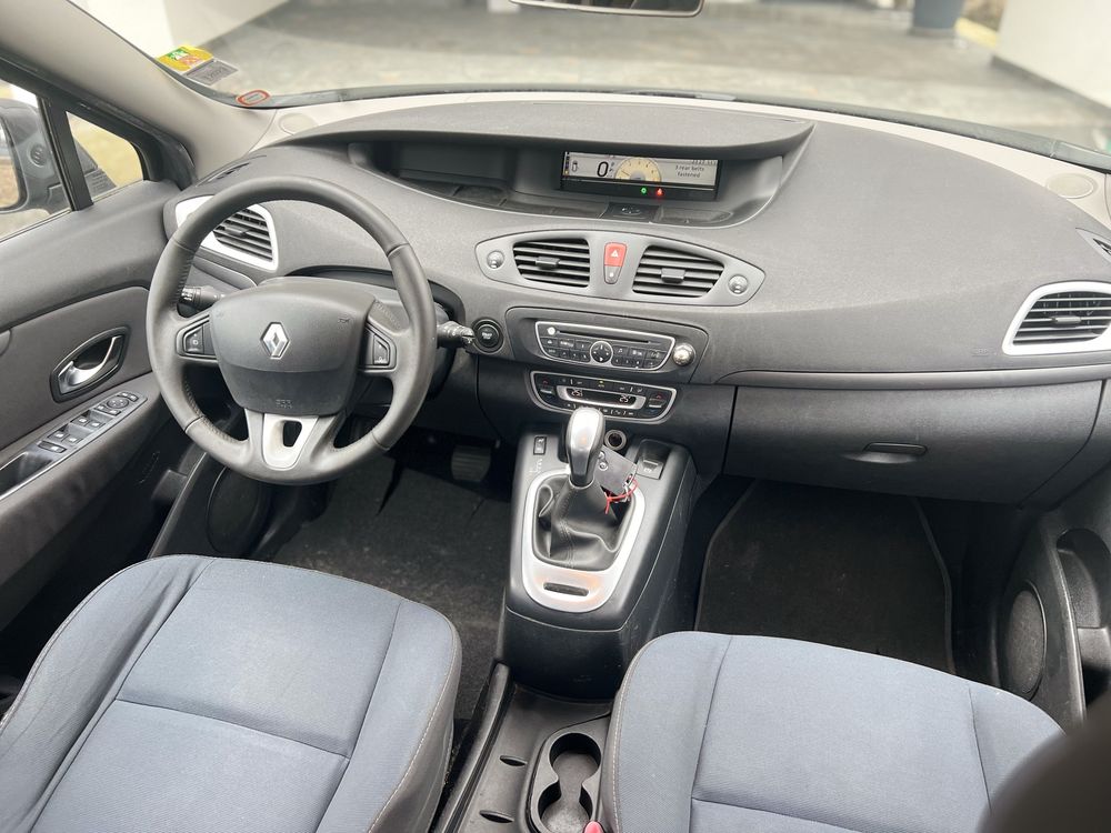 Renault Grand Scenic 1.5 dci 110hp - cutie automata - 7 locuri  Euro5