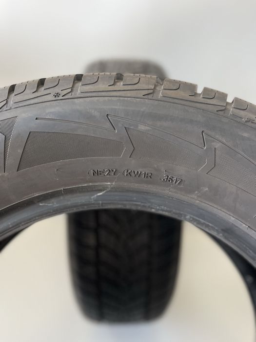 Зимни гуми 225/65/17 GoodYear