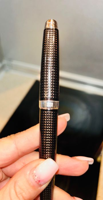 ОРИГИНАЛНИ Caran D’ache писалка и химикал