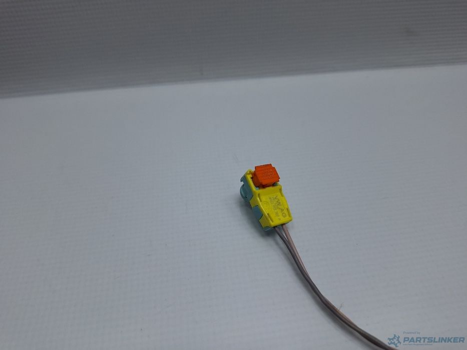 Mufa conector 2 pini AUDI A4 IV Avant (8K5, B8) [ 2007 - 2015 ] TDI (C