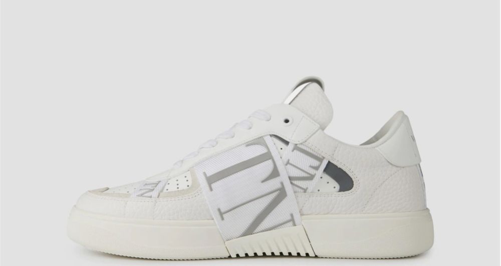 Дамски маратонки Valentino Garavani номера 37, 38, 39, 40