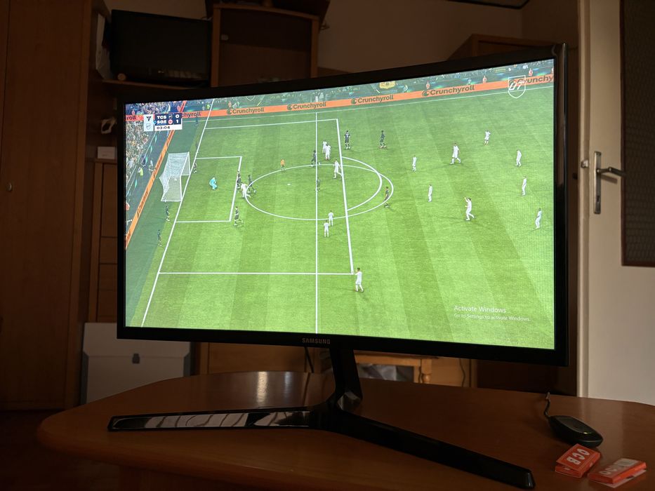 Samsung monitor 24” 144Hz