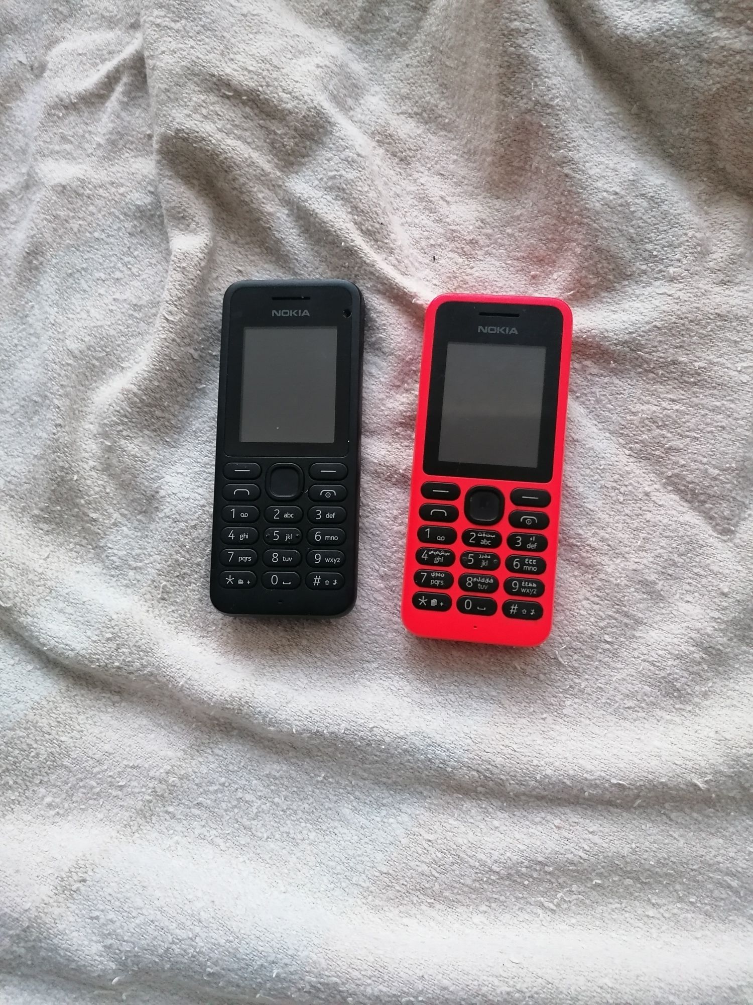 Vând Nokia 130 dual sim libere de rețea trimit și prin curier sau post