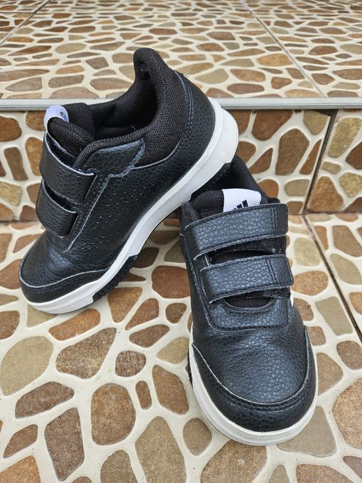 Adidasi pentru băieți Adidas