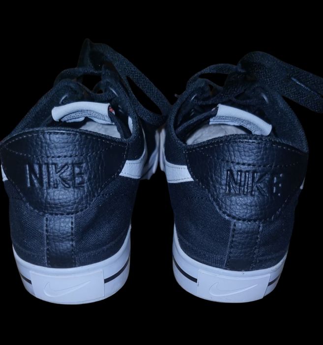 Vând Nike Court CNVS