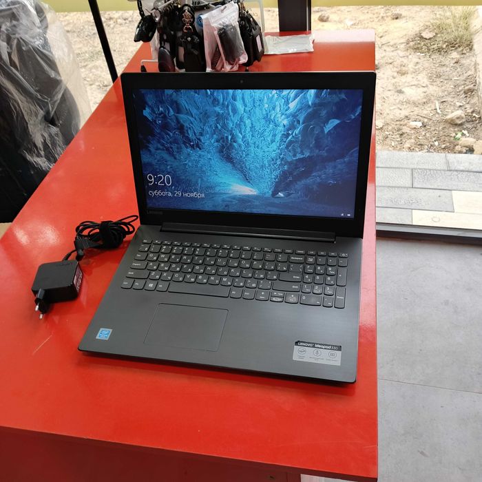 Продается Ноутбук Lenova
