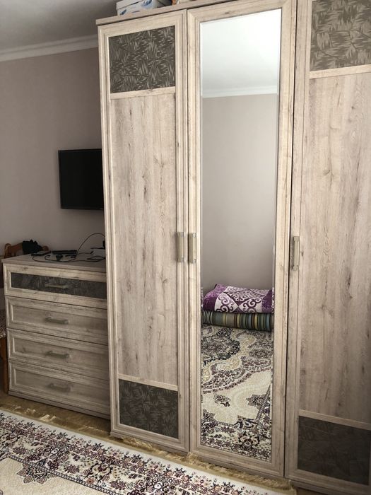 Спальный гарнитур