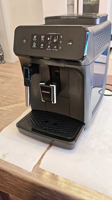 Кафе автомат Philips работещ в отлично състояние .