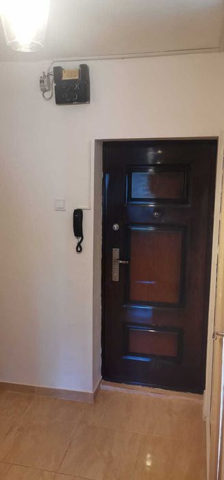 Particular, inchiriez garsoniera 40mp, zona parc Sebastian