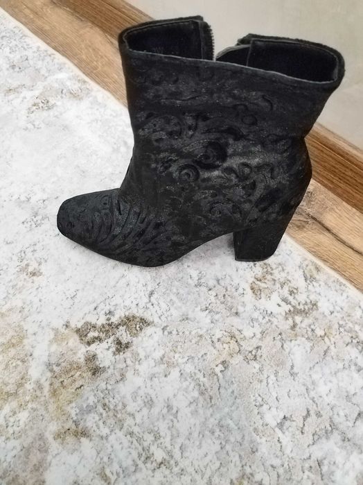 Красиви елегантни боти Aquarium