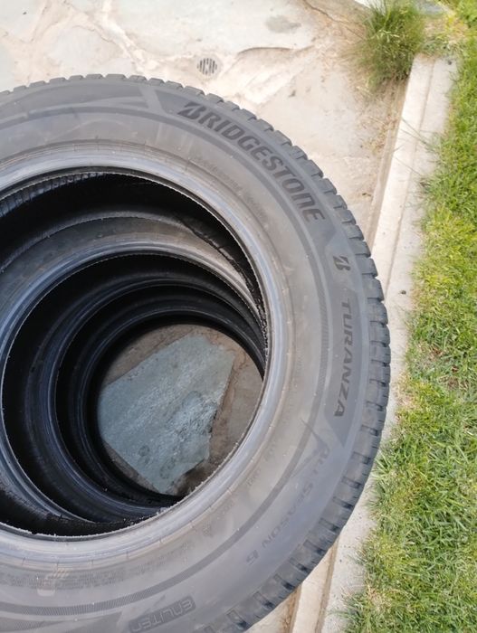 Всесезонни гуми Bridgestone Turanza All Season 6
