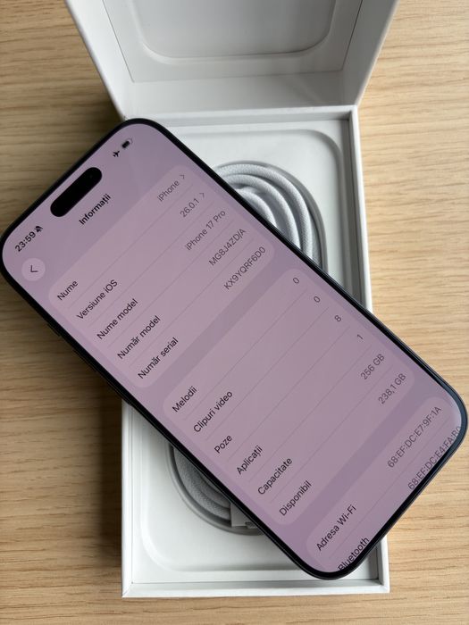 iPhone 17 pro la cutie, NOU