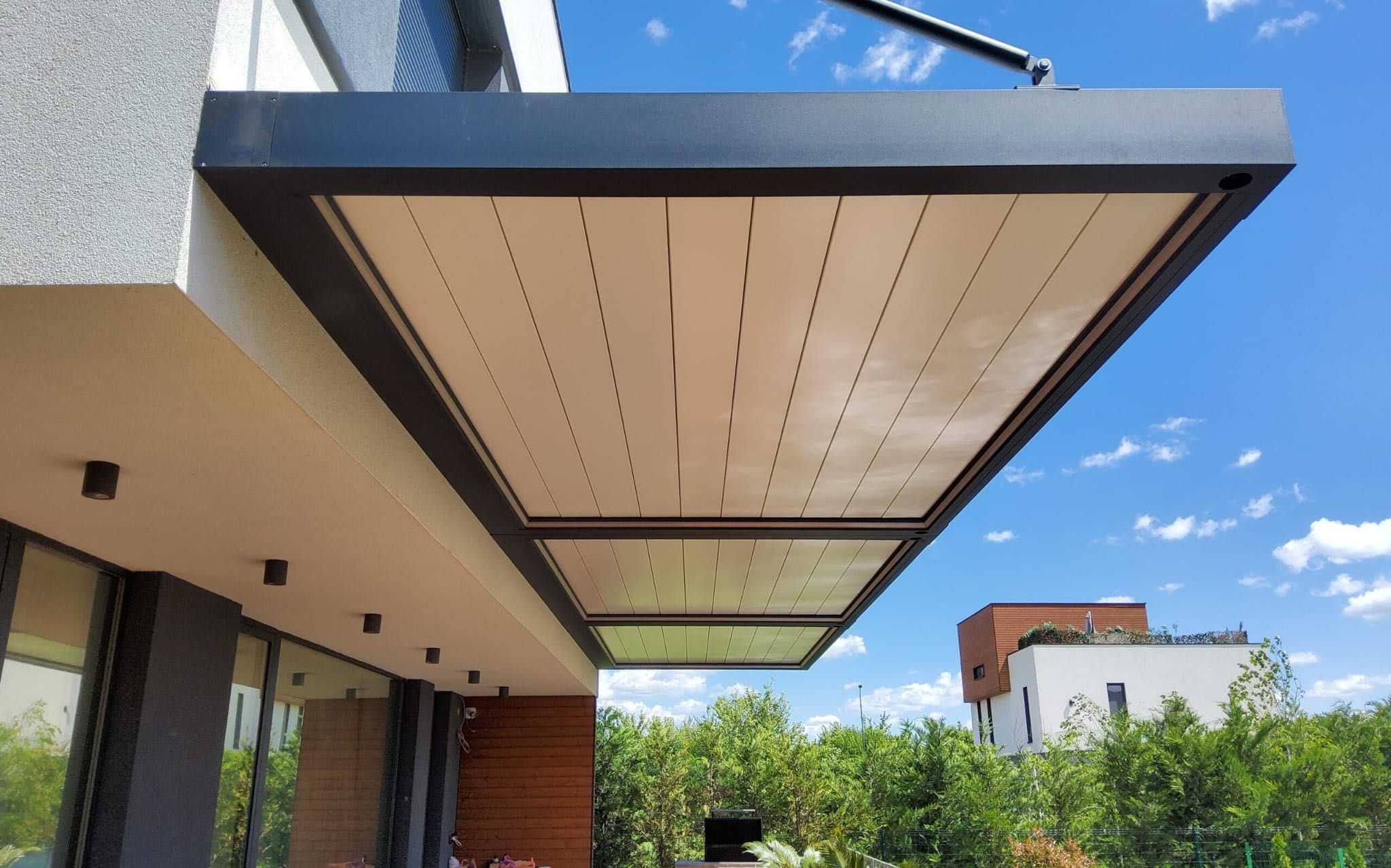 Pergole Retractabile Flat, Vault, Bioclimatice si Spline