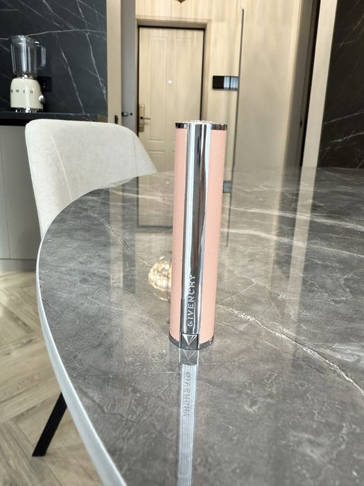 Givenchy помада оригинал 201