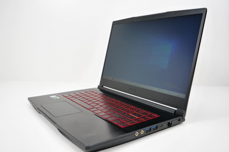Laptop Msi GF63 Thin 9RCX-1068XRO-BB7975H8GXXD - BSG Amanet & Exchange