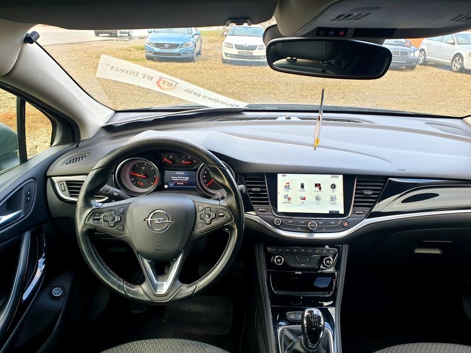 Opel Astra k Sport Touring