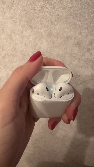 Airpods оригинал