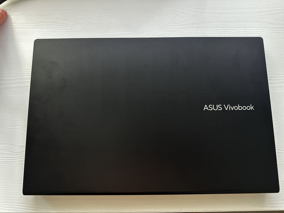 Laptop Asus Vivobook 15” i5 16gb 1.5TB
