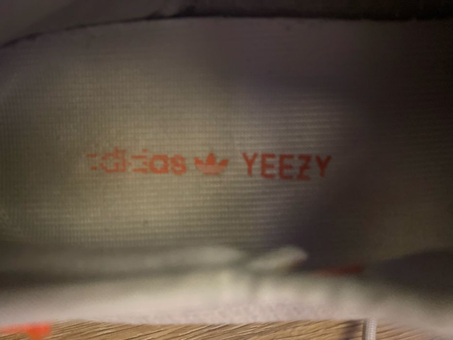 adidas yeezy marimea 48