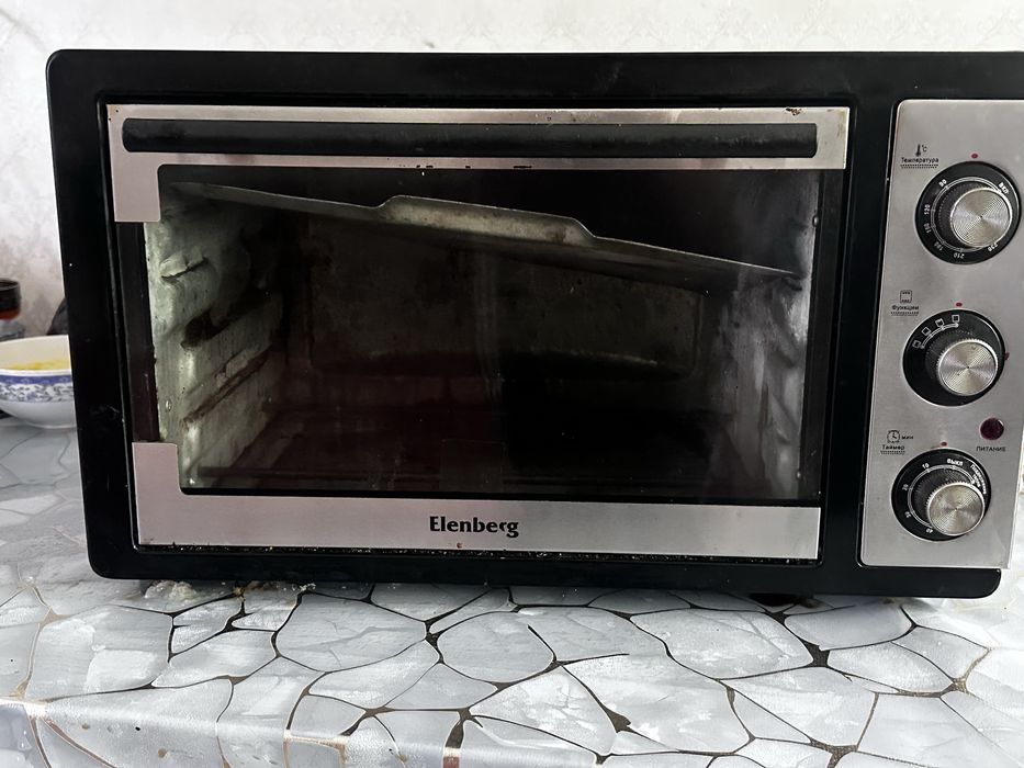 Духовка Elenberg