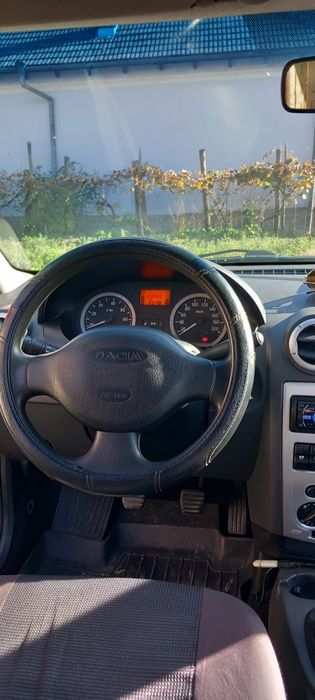 Dacia logan 1 an 2008