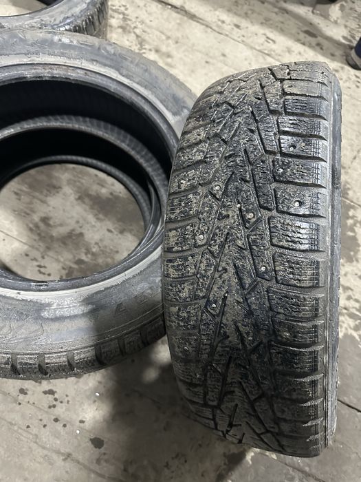 Продам шины зимние