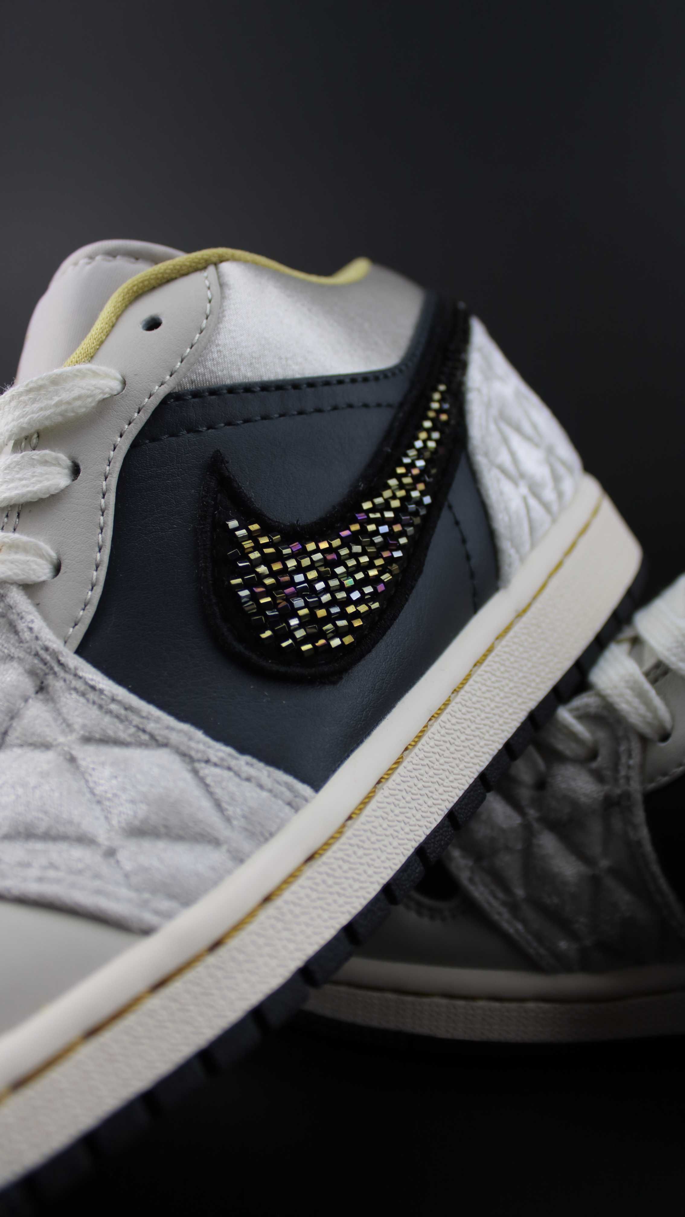 Air Jordan 1 Low SE 'Beaded Swoosh' + CADOU