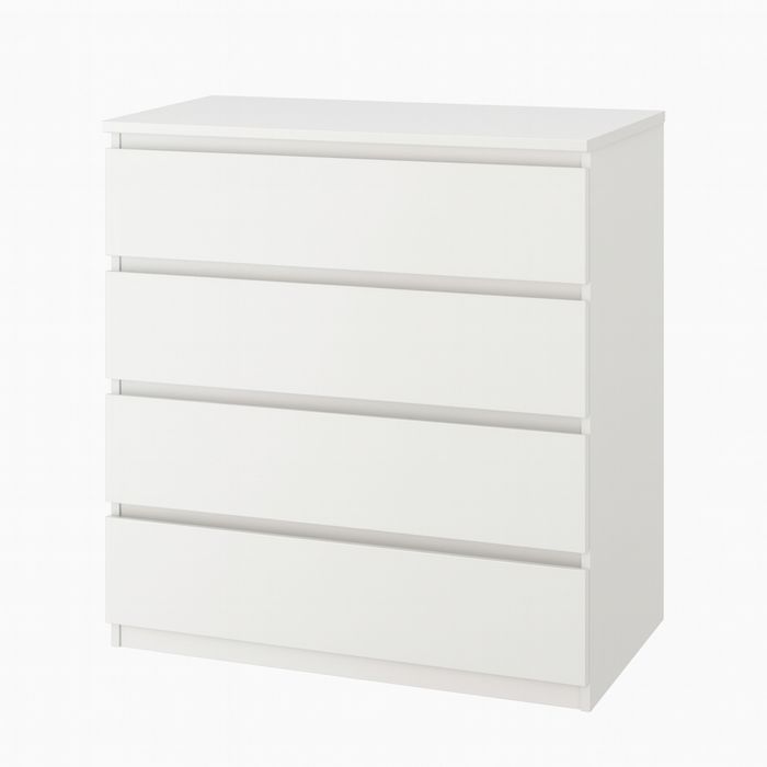 Комод, 4 отсека, хороший, удобный