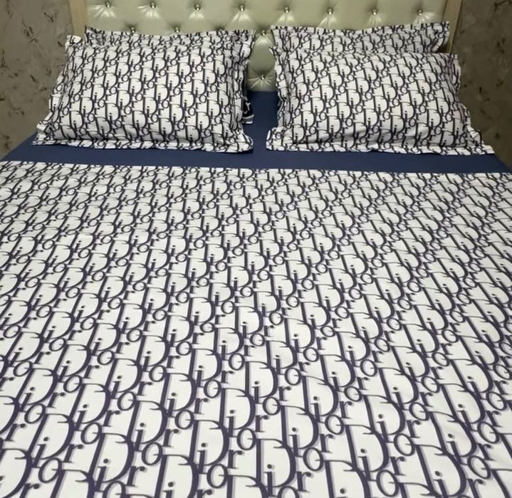 Обемга пастельный беле тикамиз ва бичамиз