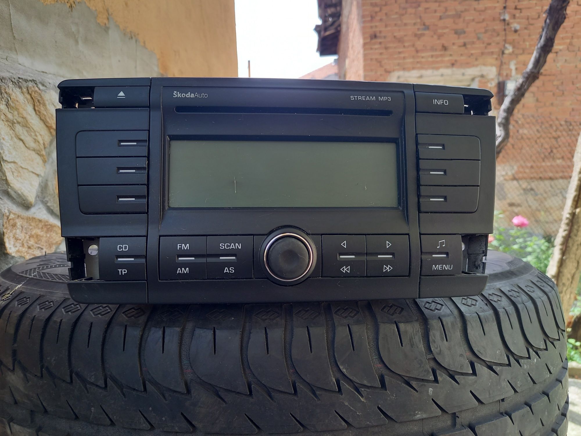 Оригинално CD-MP3- за Skoda Octavia.шкода..радио