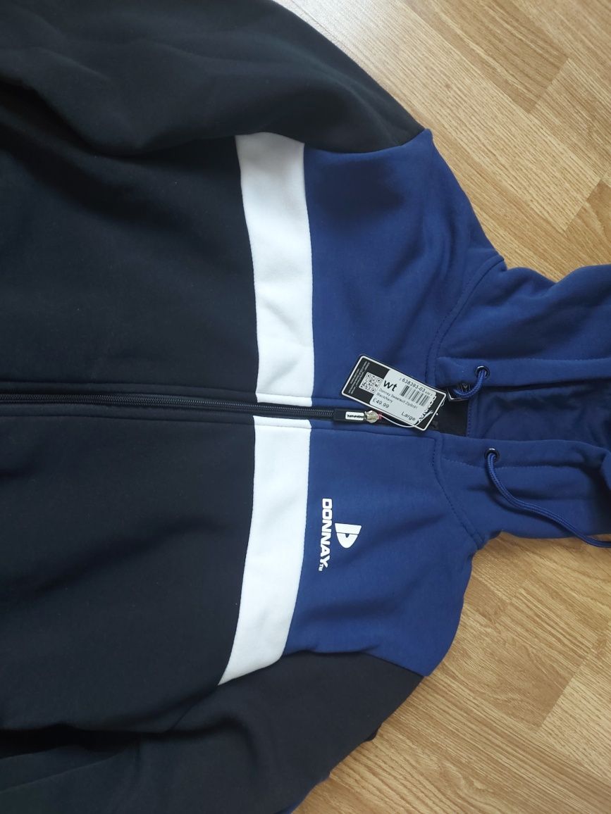Нов мъжки екип nike и нов ватиран мъжки екип donnay