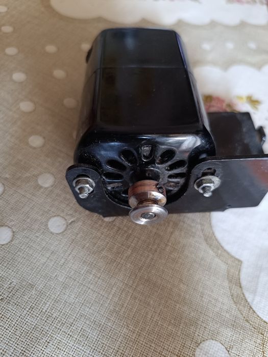 Моторчик для швейной машины