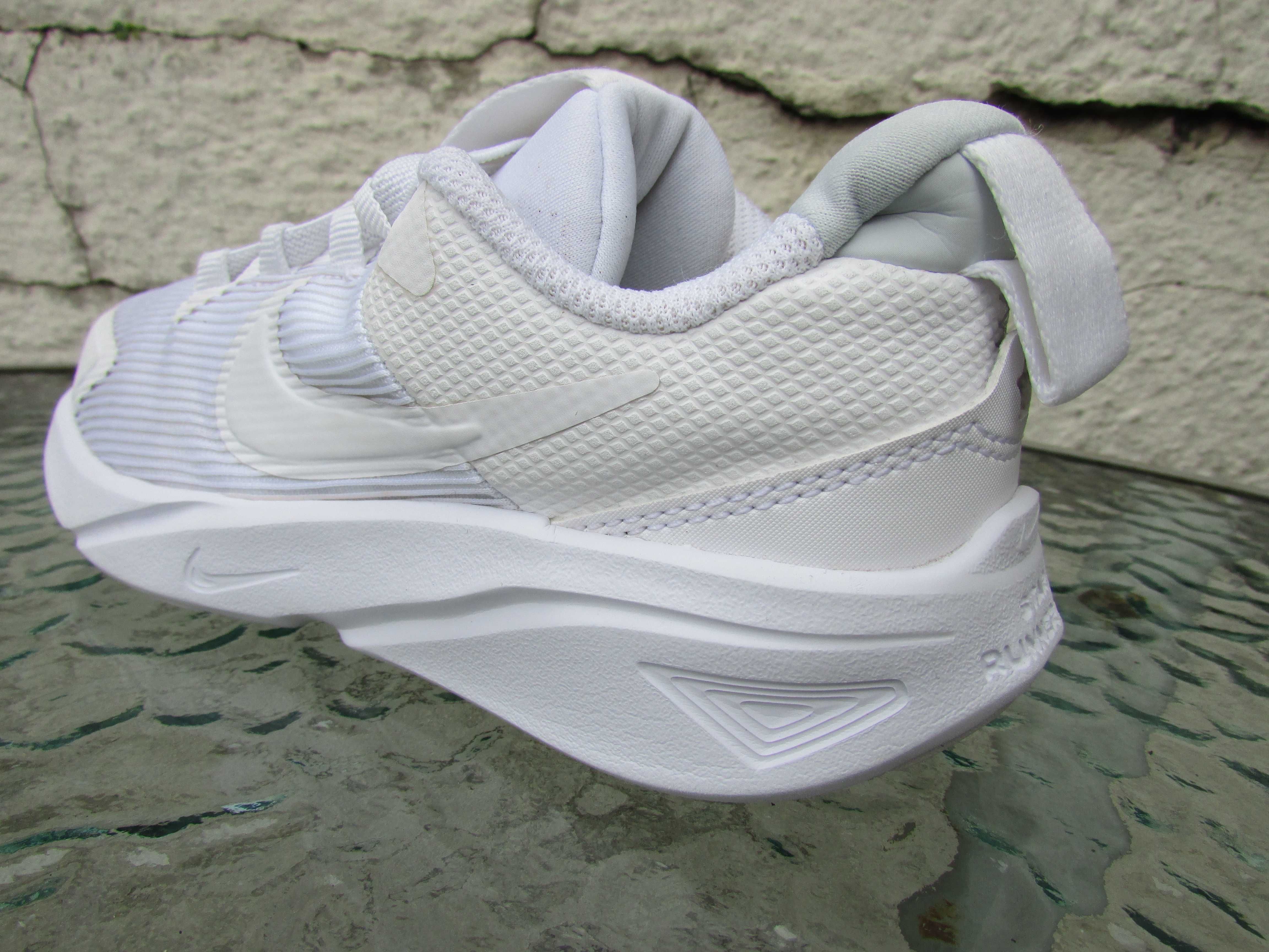 Детски маратонки Nike Star Runner 4
