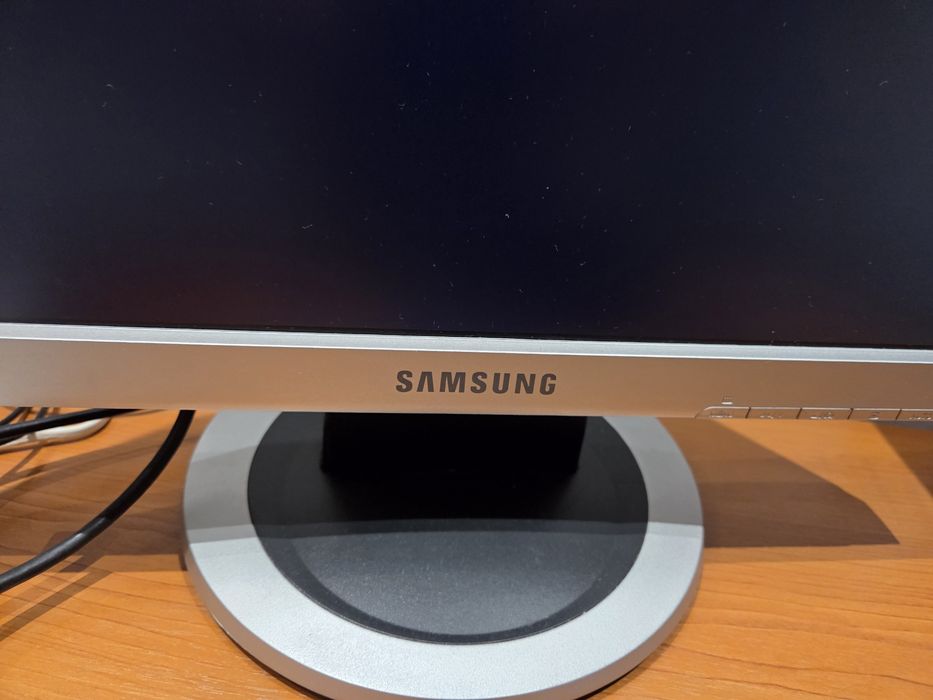 Monitor samsung doua modele