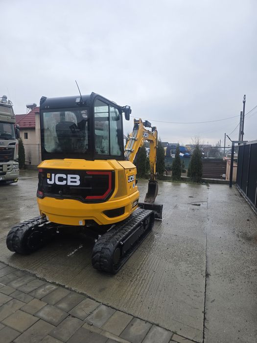 Miniexcavator jcb 35 Z an 2022