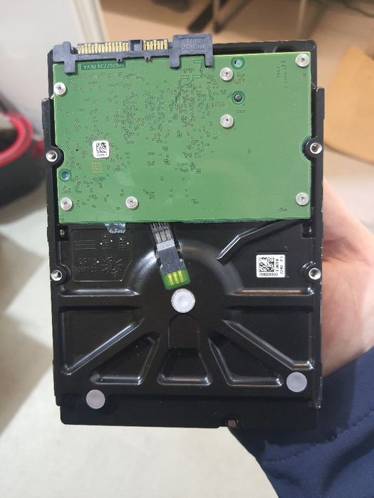 hard disk server sas