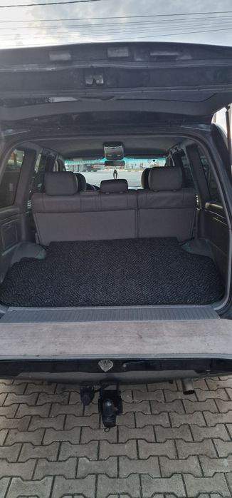Toyota Land Cruiser j100 4.2 D autoutilitara posibil schimb