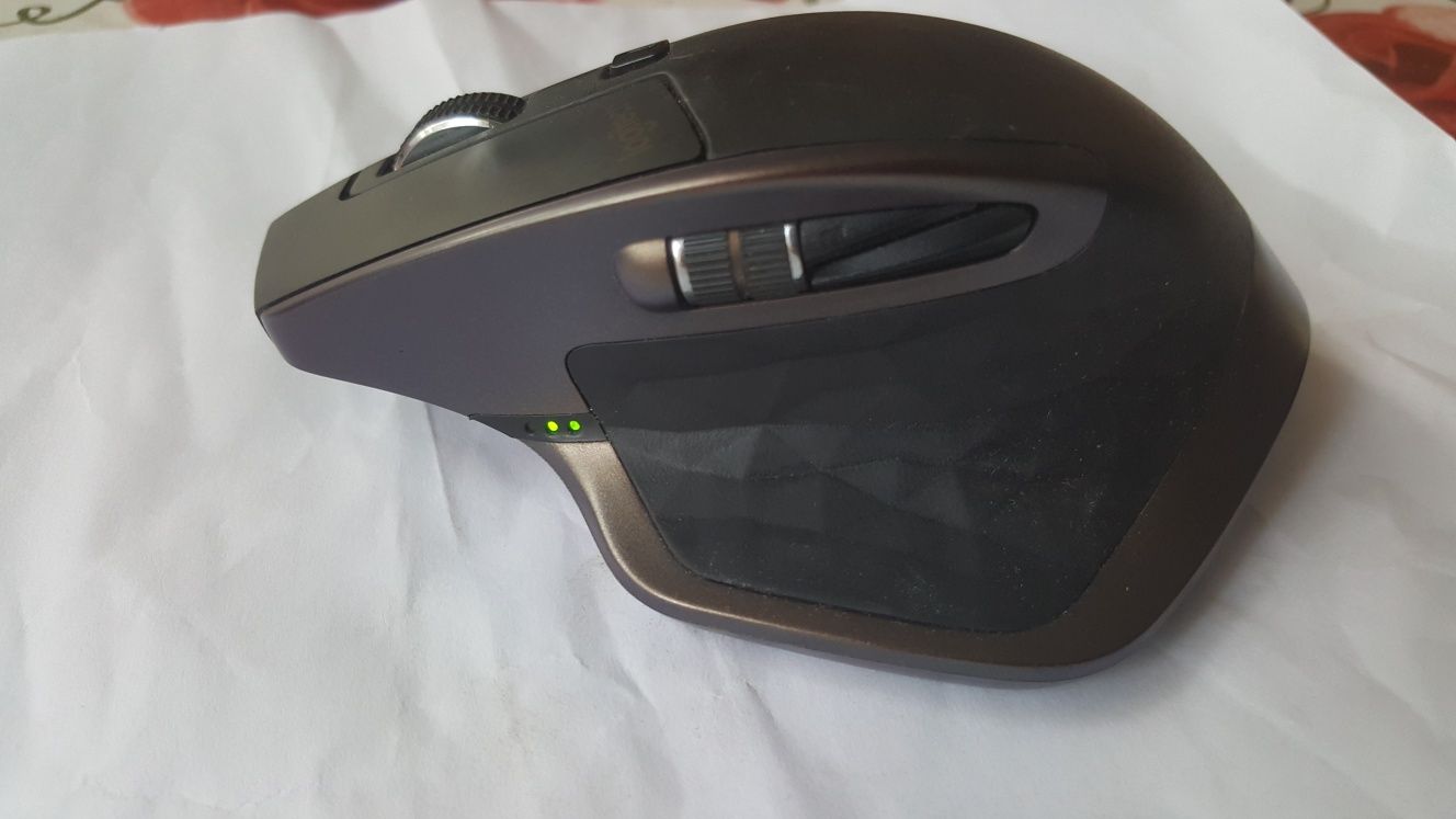 Mouse gamer logitech