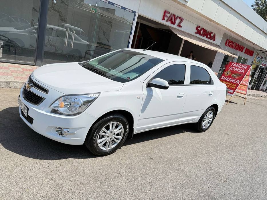 Chevrolet cobalt 2024