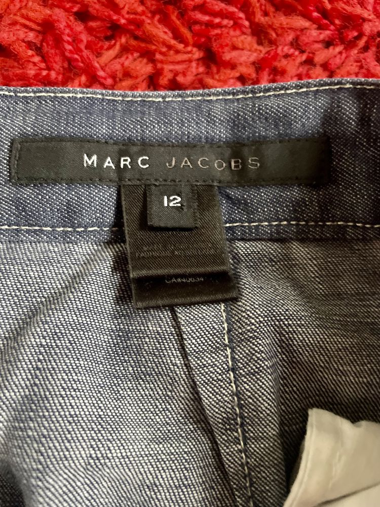 Fusta Marc Jacobs SUA , masura 12 potrivit pt L bleu