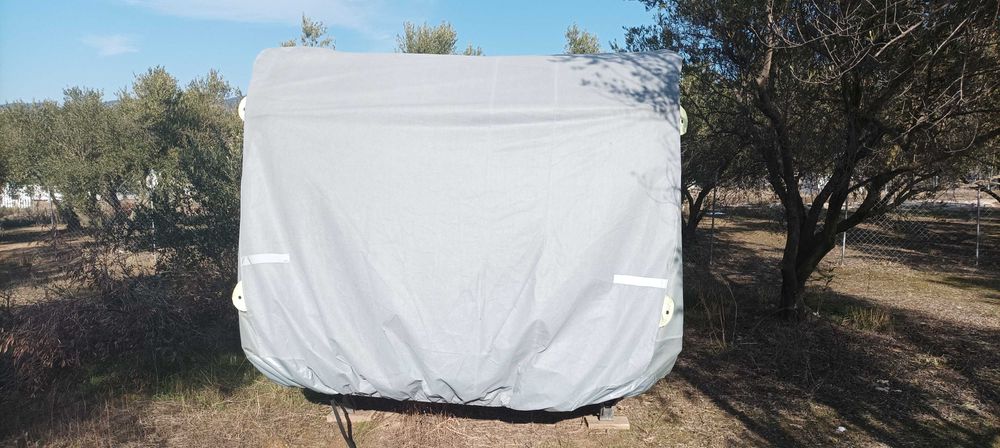 Покривало за каравана