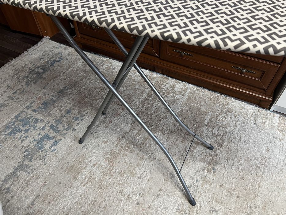 Продам новую гладильную доску