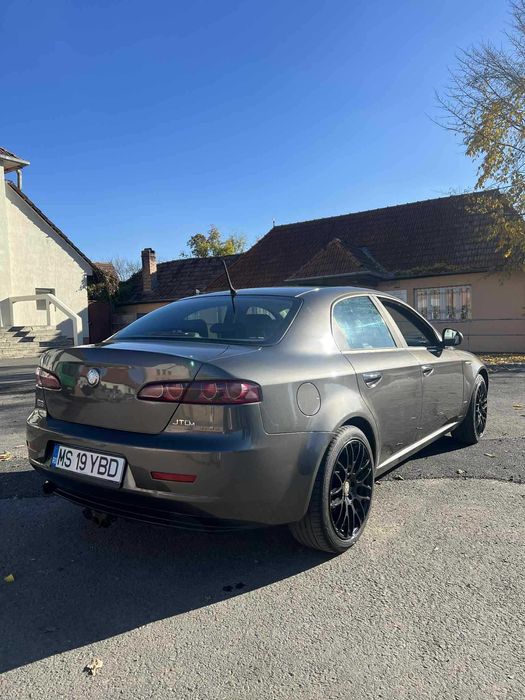 Alfa romeo 159 2010