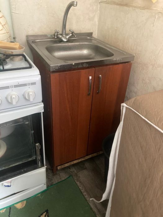 Срочно продам мойку для кухни