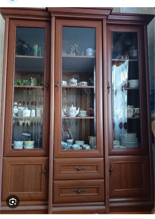 Шкаф+тумба продам